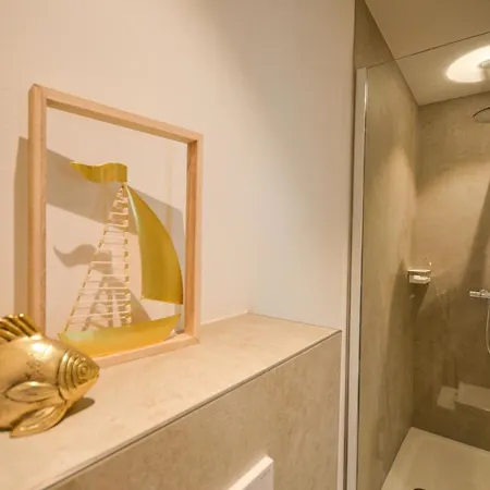 Alte Uhrmacherei - Wohnen Auf Zeit Lägenhet