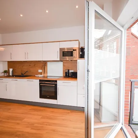 Lägenhet Alte Uhrmacherei - Wohnen Auf Zeit