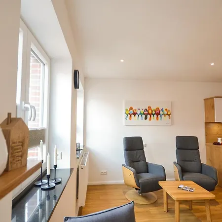 Lägenhet Alte Uhrmacherei - Wohnen Auf Zeit *