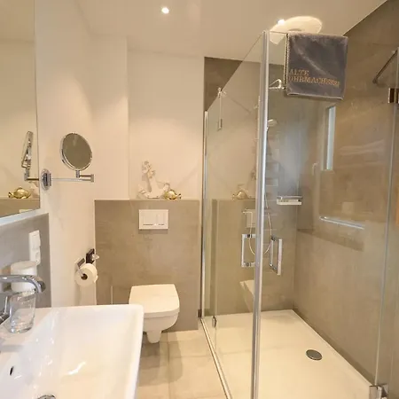 Alte Uhrmacherei - Wohnen Auf Zeit